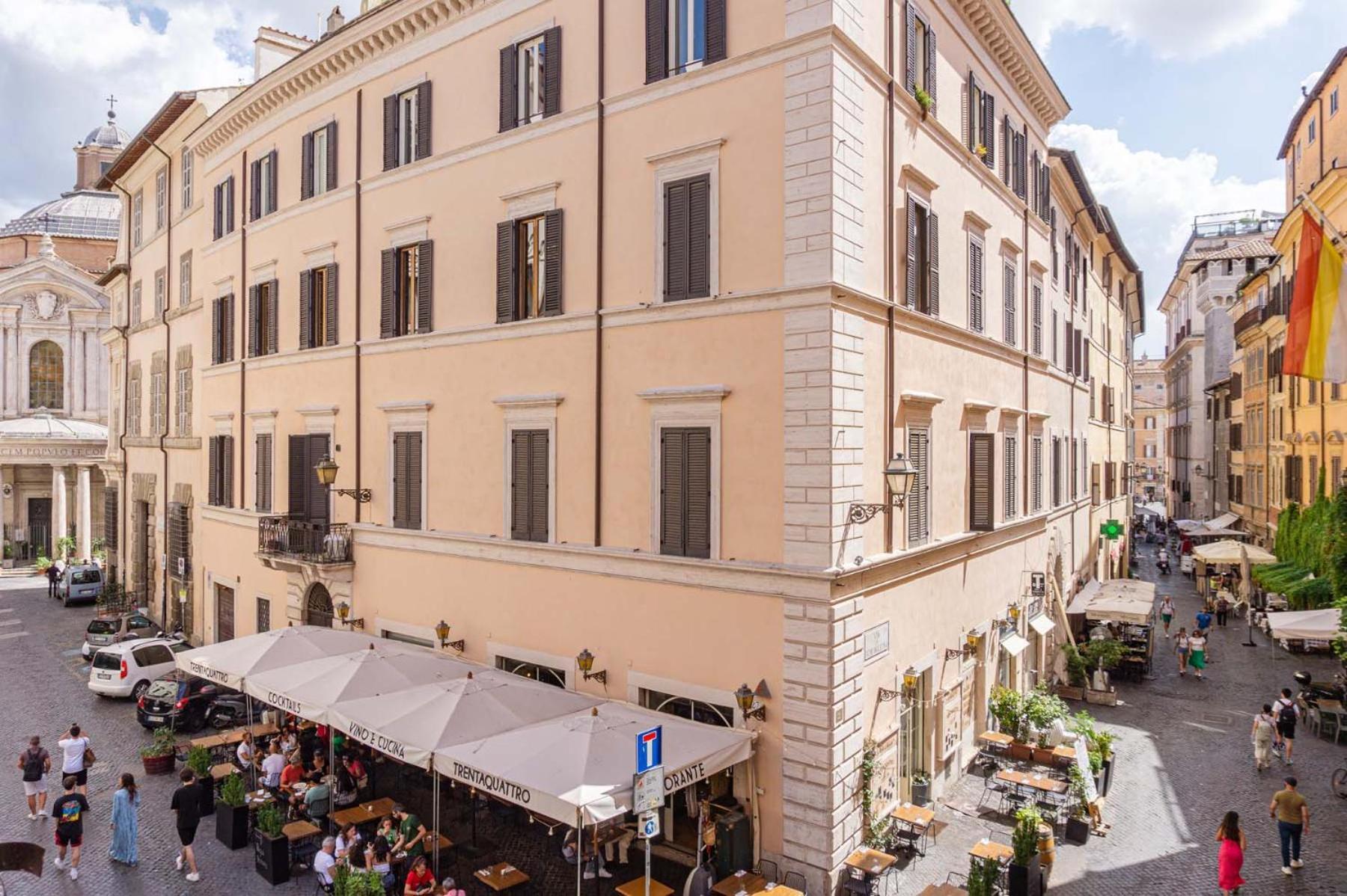 Navona Luxury Flat